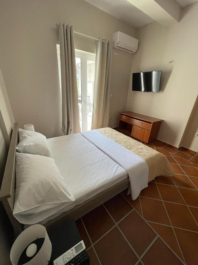 Allagiannis Group Apartments Markópoulon Esterno foto