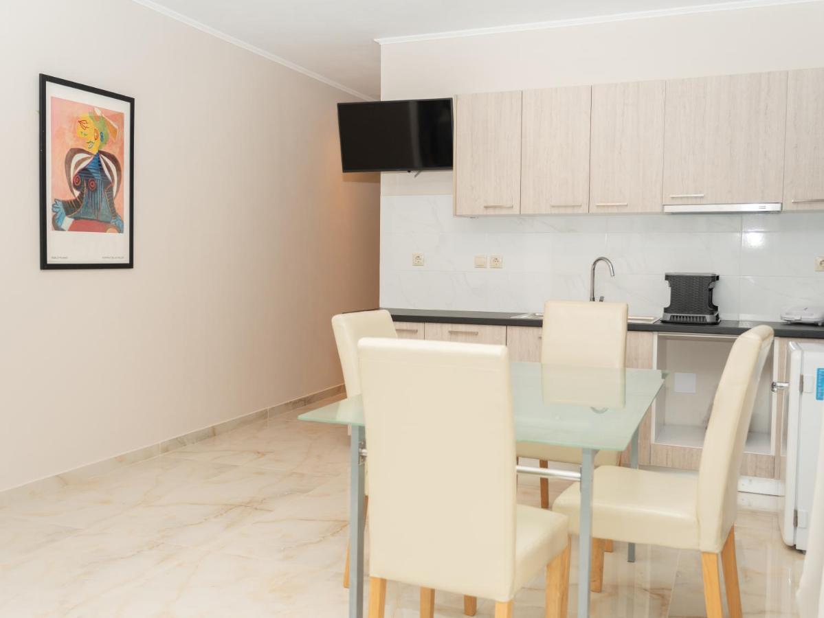 Allagiannis Group Apartments Markópoulon Esterno foto