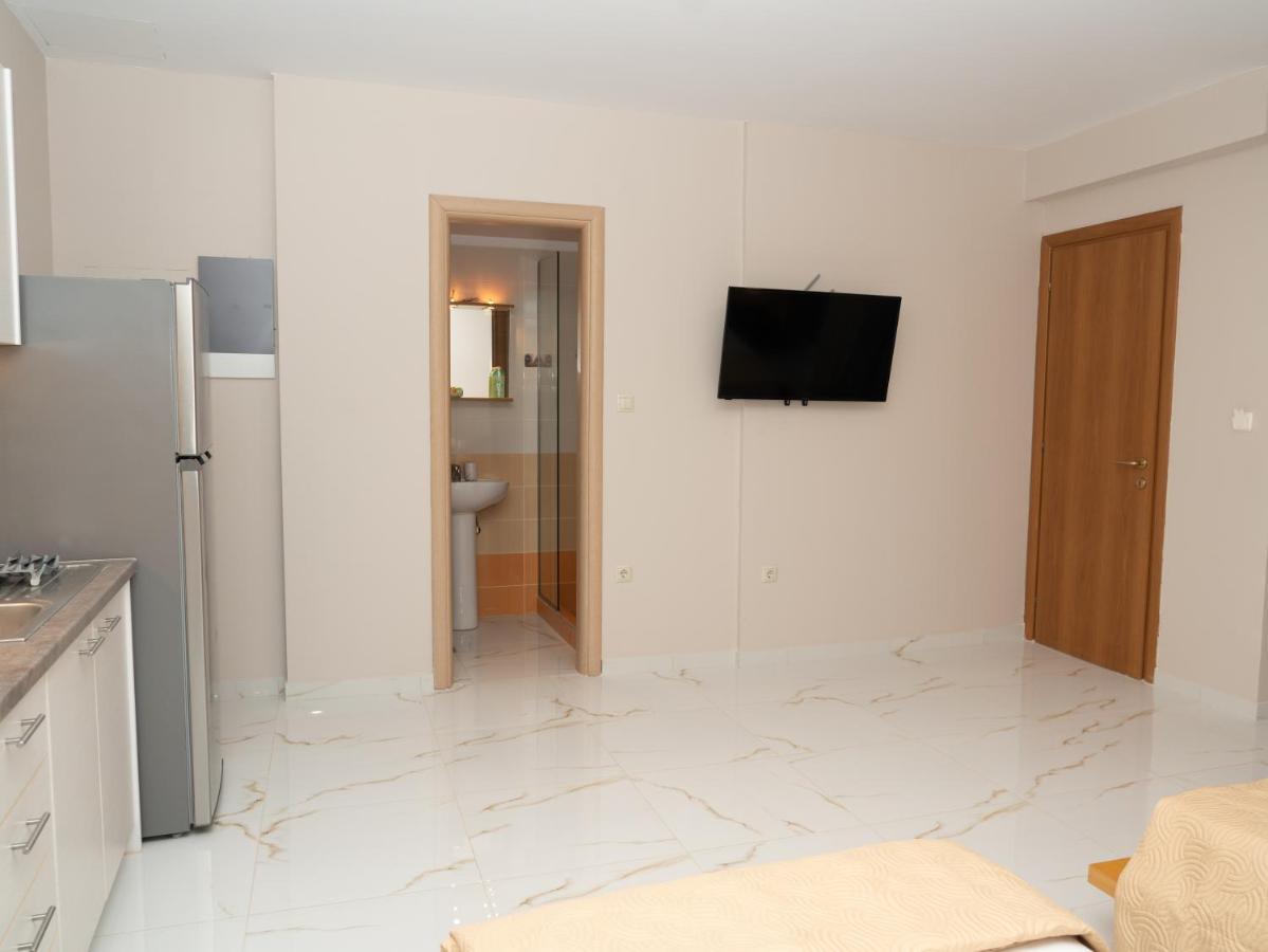 Allagiannis Group Apartments Markópoulon Esterno foto