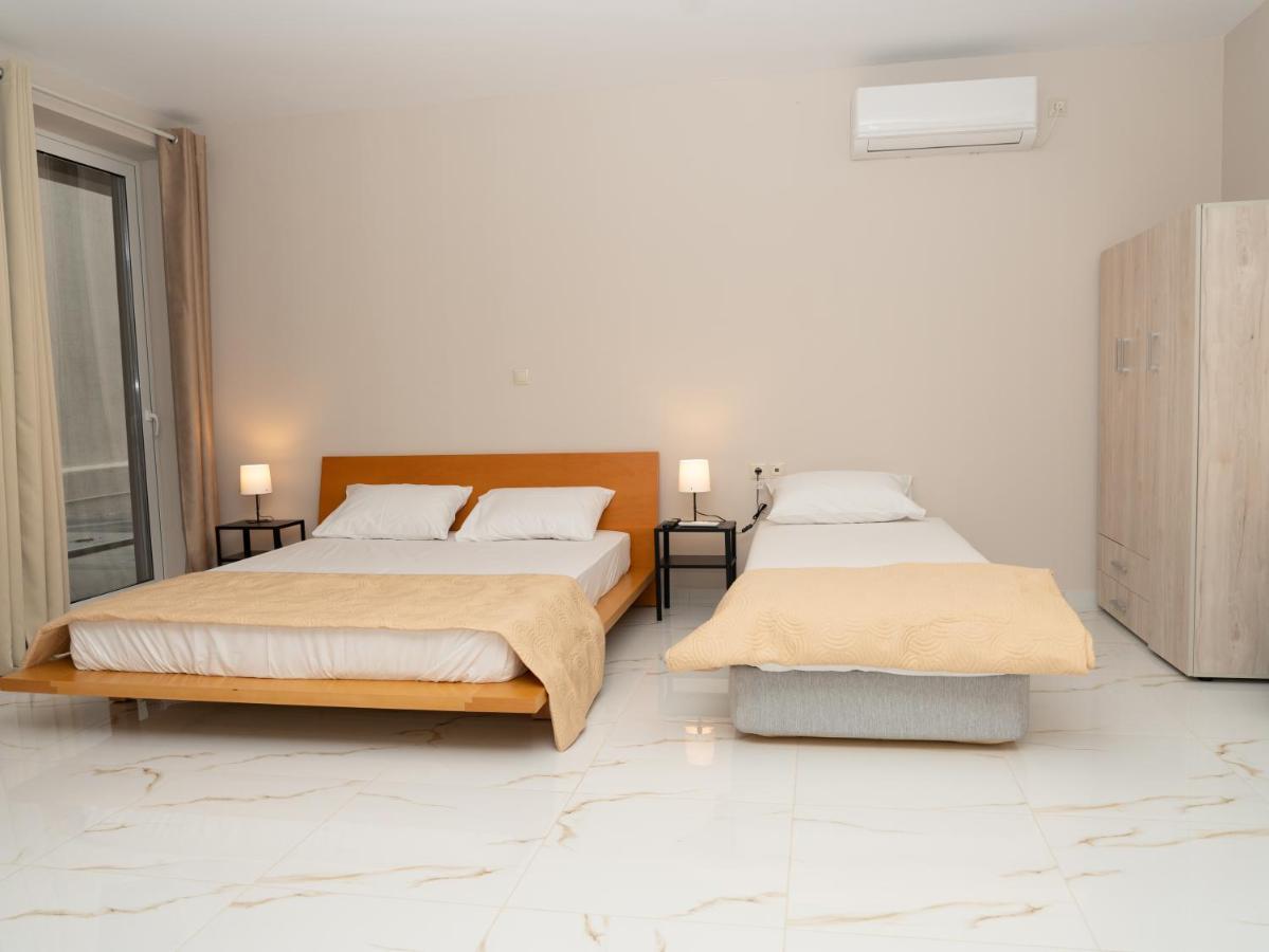 Allagiannis Group Apartments Markópoulon Esterno foto